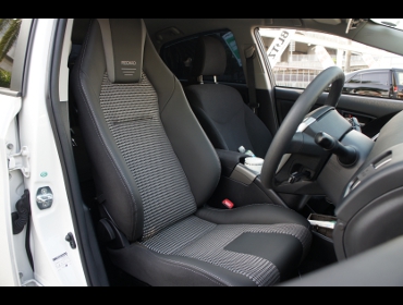 RECARO�i���J���V�[�g�j�@TOYOTA�@�v���E�X�@30�n�Ƀ��J���@LX-F IL 110H�@BK�@����