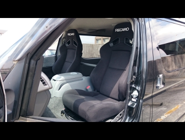 RECARO�i���J���V�[�g�j�@TOYOTA�@�n�C�G�[�X�@200�n�@2�^�@�W���{�f�BS-GL�Ƀ��J���@SR-7F KK100�@BK�@�~2�r�@����