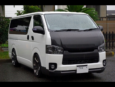 TOYOTA�@�n�C�G�[�X200�n��RECARO�i���J���j�V�[�g����