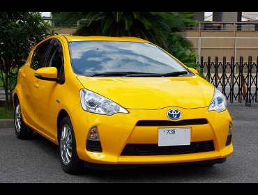 TOYOTA�@�A�N�A�@NHP10��RECARO�i���J���j�V�[�g����