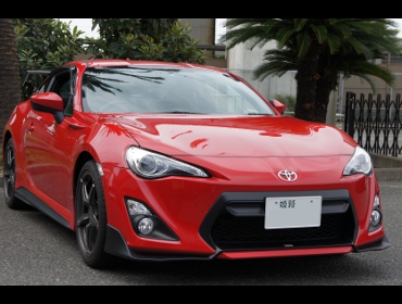 TOYOTA�@86�@ZN6��RECARO�i���J���j�V�[�g����