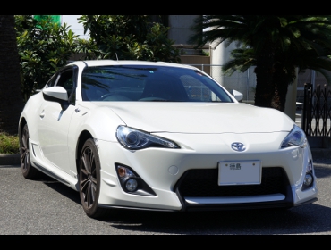 TOYOTA�@86�@ZN6��RECARO�i���J���j�V�[�g����
