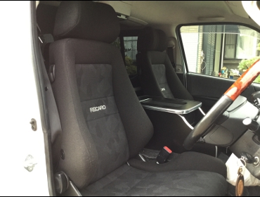 RECARO�i���J���V�[�g�j�@TOYOTA�@�n�C�G�[�XSGL�@�i���[2WD�@KDH201V�Ƀ��J���@�G���S���hD�@BK�@�~2�r�@����