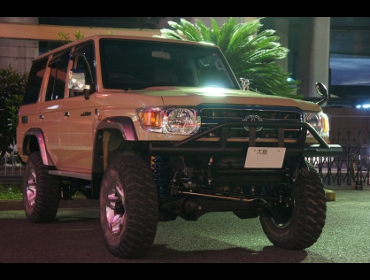 TOYOTA�@�����h�N���[�U�[70�@GRJ76K��RECARO�i���J���j�V�[�g����