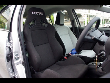 RECARO�i���J���V�[�g�j�@TOYOTA�@�A�N�A�Ƀ��J���@SR-7 KK100�@BK�@����