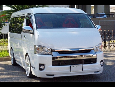 TOYOTA�@�n�C�G�[�X�@200�n��RECARO�i���J���j�V�[�g����