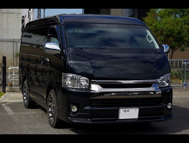 TOYOTA�@�n�C�G�[�X200�n��RECARO�i���J���j�V�[�g����