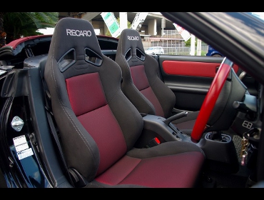 RECARO�i���J���V�[�g�j�@TOYOTA�@MR-S�Ƀ��J���@SR-7F SK100H�i�V�[�g�q�[�^�[�t���j�@BK/RED�@���@SR-7F SK100�@BK/RED�@����