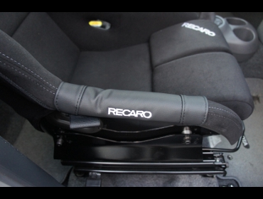 RECARO�i���J���V�[�g�j�@TOYOTA�@���B�b�c�@NCP15��SP-G�VKK�@���@SR-6 SK100S BK/BL�@����