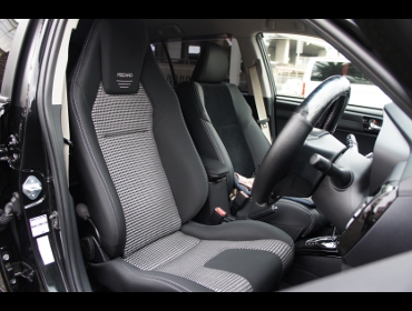 RECARO�i���J���V�[�g�j�@TOYOTA�@�J���[���t�B���_�[�@165G�Ƀ��J���@LX-F IM110 BK�@����