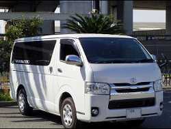 RECARO�i���J���V�[�g�j�@TOYOTA�@�n�C�G�[�X200�n�Ƀ��J���@�G���S���hMV�@BK�@����