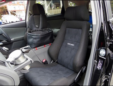 RECARO�i���J���V�[�g�j�@TOYOTA�@�v���E�X���Ƀ��J���@�X�^�C��DC�@BK�@���@�G���S���hD�@BK�@����