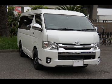 TOYOTA�@�n�C�G�[�X4�^��RECARO�i���J���j�V�[�g����