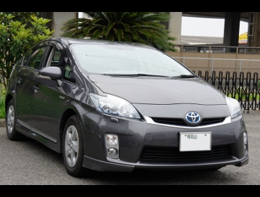 TOYOTA�@�v���E�X��RECARO�i���J���j�V�[�g����