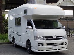 RECARO�i���J���V�[�g�j�@TOYOTA�@�n�C�G�[�X200�n�L�����s���O�Ƀ��J���@�G���S���hMV�@BK�@�~2�r�@����