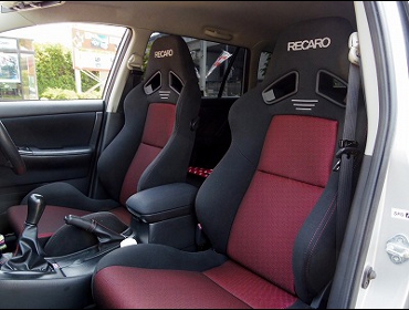 RECARO�i���J���V�[�g�j�@TOYOTA�@�J���[���t�B���_�[�@NZE121�Ƀ��J���@SR-7 GK100�@BK/RED�@���@SR-7F GK100�@BK/RED�@����