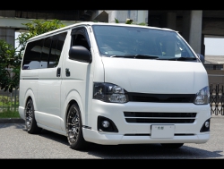 RECARO�i���J���V�[�g�j�@TOYOTA�@�n�C�G�[�X�@200�n�@3�^�i���[�@�Ƀ��J���@SR-7F�@KK100�@BK�@�~2�r�@����