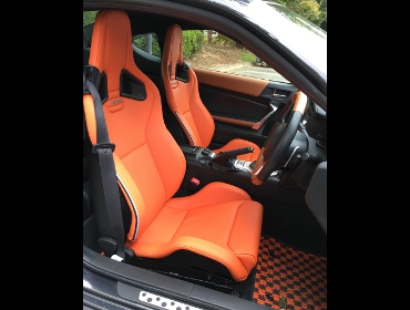 RECARO�i���J���V�[�g�j�@TOYOTA�@86�@ZN6�Ƀ��J���@�X�|�[�c�X�^�[LL100H���U�[SE�@����F�I�����W�@�~2�r�@����