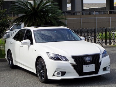 TOYOTA�@�N���E���@�n�C�u���b�h�@AWS210��RECARO�i���J���j�V�[�g����