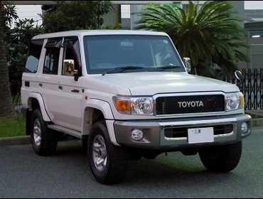 TOYOTA�@�����h�N���[�U�[70��RECARO�i���J���j�V�[�g����