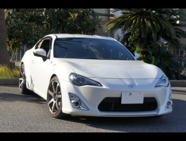 TOYOTA�@86�@ZN6��RECARO�i���J���j�V�[�g����