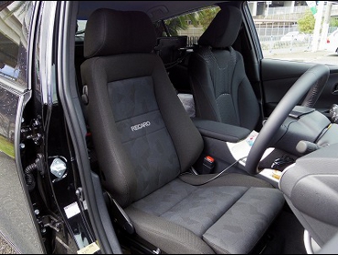 RECARO�i���J���V�[�g�j�@TOYOTA�@�v���E�X50�Ƀ��J���@�G���S���hMV�V�[�g�q�[�^�[�t���@BK�@����