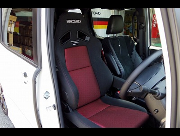 RECARO�i���J���V�[�g�j�@TOYOTA�@���H�N�V�[G's�@ZRR80W�Ƀ��J���@New SR-7F�@GK100�@BK/RED�@�A�[�����X�g�t���@����