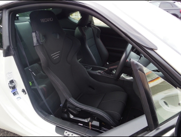 RECARO�i���J���V�[�g�j�@TOYOTA�@86�@ZN6�Ƀ��J���@RS-G�@GK�@BK/BK�@�V�[�g�q�[�^�[�t���@����