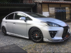 RECARO�i���J���V�[�g�j�@TOYOTA�@�v���E�X30�@G�fs�Ƀ��J���@SR-7�@Lassic�@BK���U�[�@���@SR-7F�@Lassic BK���U�[�@����