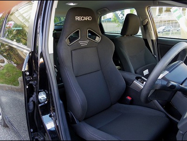 RECARO�i���J���V�[�g�j�@TOYOTA�@�v���E�X30�Ƀ��J���@SR-7F�@GK100�@�V�[�g�q�[�^�[�t���@BK/BK�@����
