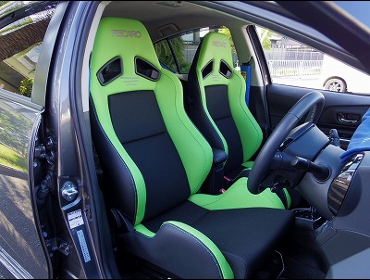 RECARO�i���J���V�[�g�j�@TOYOTA�@AQUA�@G's�Ƀ��J���@SR-7�@���V�b�N�@����J���[�@�O���[���@�~2�r�@����