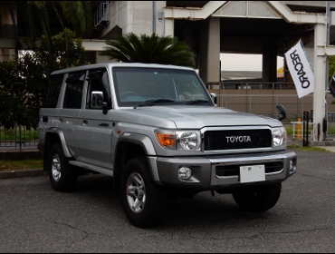 TOYOTA�@�����h�N���[�U�[70�@��RECARO�i���J���j�V�[�g����