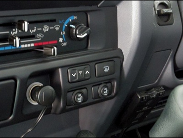 RECARO�i���J���V�[�g�j�@TOYOTA�@�����h�N���[�U�[70�@GRJ76K�@�Ɂ@���J���@�G���S���hMV�@�V�[�g�q�[�^�[�t���@BK�@�A�[�����X�g�t���@�~2�r�@����