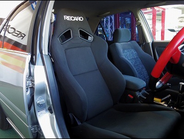 RECARO�i���J���V�[�g�j�@TOYOTA�@�J���[�i�@AT210�@�Ɂ@���J���@SR-7F�@KK100�@BK�@����