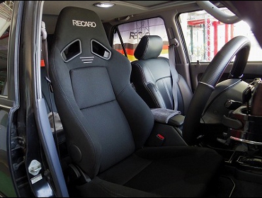 RECARO�i���J���V�[�g�j�@TOYOTA�@�n�C���b�N�X�T�[�t�@185�^�@�Ɂ@RECARO�i���J���j�@SR-7F�@GK100�@BK/BK�@A/R�@����
