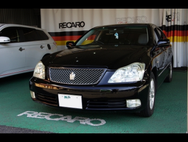 TOYOTA�@�N���E�����C�����T���[���@GRS182�@2004�N�@�Ɂ@RECARO�i���J���j�V�[�g����