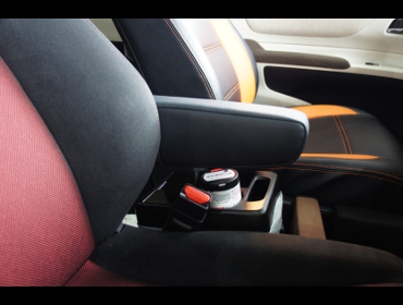 TOYOTA�@�V�G���^�@NSP170G�@�Ɂ@RECARO�i���J���j�@SR-7F�@GK100�@BK/RED�@�A�[�����X�g�i���U�[�j�t���@����