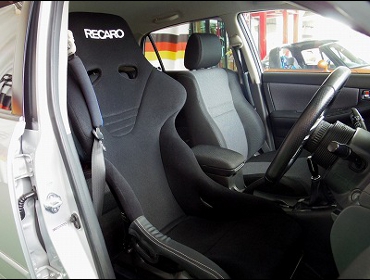 RECARO�i���J���V�[�g�j�@TOYOTA�@�J���[�������N�X�@ZZE123�i2004�N�j�@�Ɂ@RECARO�i���J���j�@RS-GE�@����