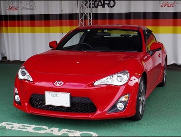 RECARO�i���J���V�[�g�j�@TOYOTA�@86�@�Ɂ@RECARO�i���J���j�@SR-6�@GK100S�@BK/BK�@����