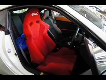 RECARO�i���J���V�[�g�j�@TOYOTA�@86�@ZN6�i2017�N�j�@�Ɂ@RECARO�i���J���j�@SR-6�@KK100S�@RED�@�V�[�g�q�[�^�[�t���@����