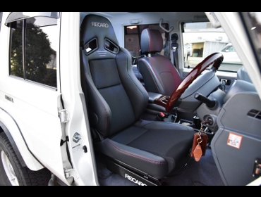 RECARO�i���J���V�[�g�j�@TOYOTA�@�����h�N���[�U�[70�@GRJ76�@�Ɂ@RECARO�i���J���j�@SR-7F�@Lassic�@BK�@�A�[�����X�g�^�C�v�@����