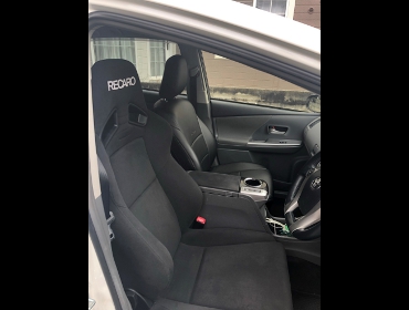RECARO�i���J���V�[�g�j�@TOYOTA�@�v���E�X���@ZVW41W�@�Ɂ@RECARO�i���J���j�@SR-7F�@KK100�@BK�@����