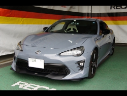 RECARO�i���J���V�[�g�j�@TOYOTA�@86�@ZN6�i2017�N�j�@�Ɂ@RECARO�i���J���j�@SR-7�@Lassic�@���@����