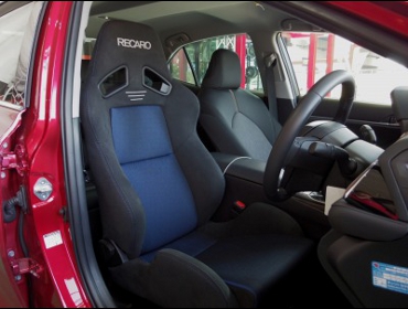 TOYOTA�@�J�����@AXVH70�i2017�N�j�@�Ɂ@RECARO�i���J���j�@SR-7�@GK100�@BK/�u���[�@�V�[�g�q�[�^�[�t���@����