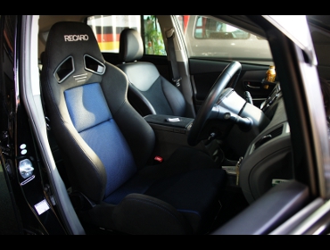 TOYOTA�@�v���E�X���@5�l���i2014�N�j�@�Ɂ@RECARO�i���J���j�@SR-7�@GK100�@BK/BL�@����