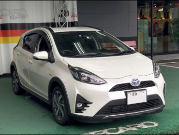 TOYOTA�@�A�N�A�@�Ɂ@RECARO�i���J���j�@SR-7F�@GK100�@BK/SIL�@�A�[�����X�g�t���@����