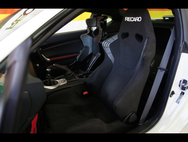 TOYOTA�@86�@ZN6�i2018�N�j�@�Ɂ@RECARO�i���J���j�@PRO�@RACER�@RMS�@2700G�@���@SR-6�@KK100S�@BK�@����