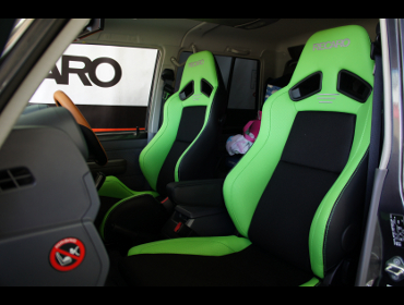 TOYOTA�@�����h�N���[�U�[70�@GRJ79K�@�Ɂ@RECARO�i���J���j�@SR-7�@Lassic�@�O���[���@�V�[�g�q�[�^�[�t���@���@SR-7F�@Lassci�@�O���[���@�V�[�g�q�[�^�[�t���@����