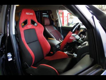 TOYOTA�@�����h�N���[�U�[�v���h�@TRJ150W�i2016�N�j�@�Ɂ@RECARO�i���J���j�@SR-7�@GU�@RED�@����