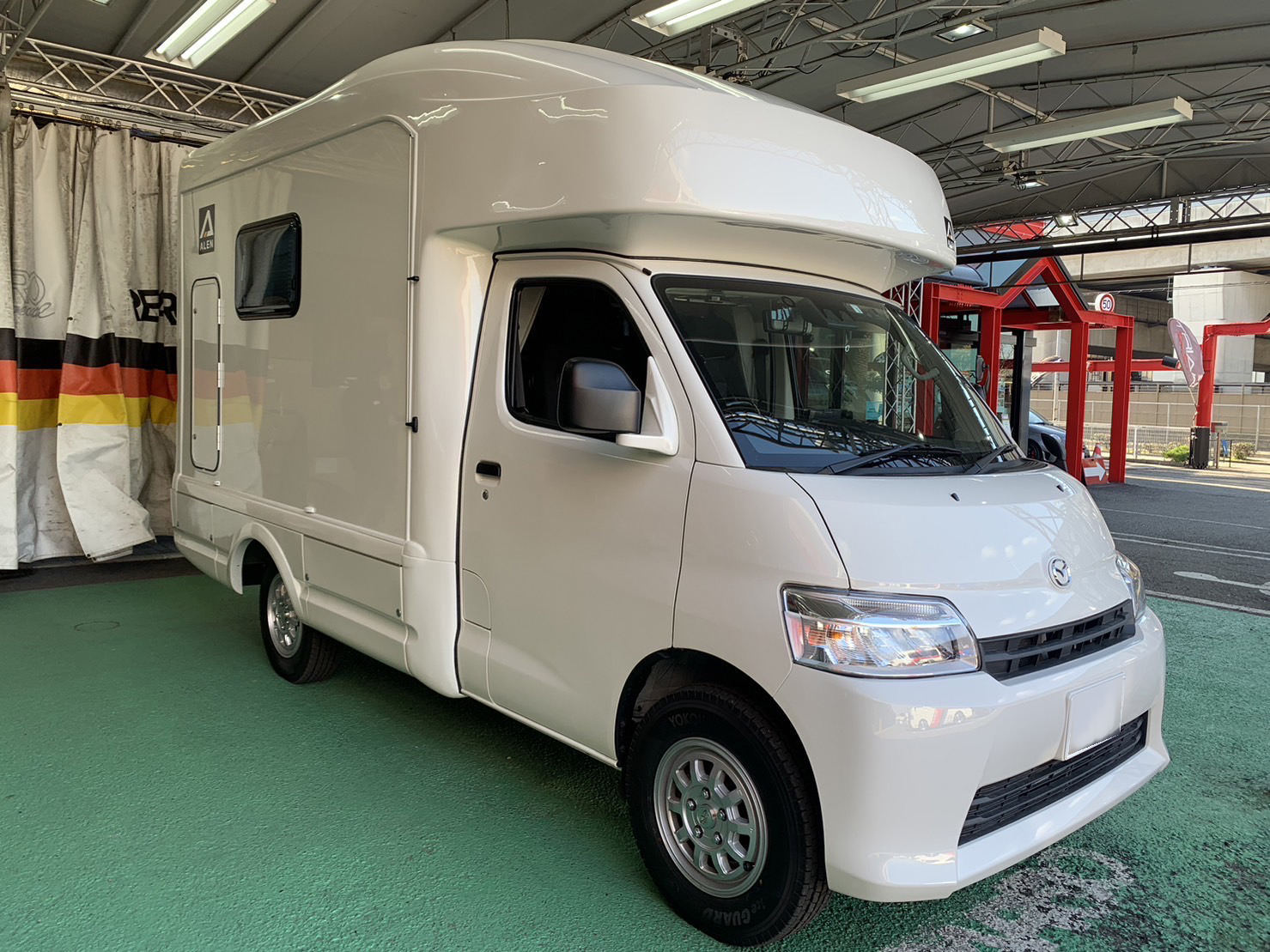 MAZDA�@�{���S412�@�Ɂ@�G���S���hD�@BK����